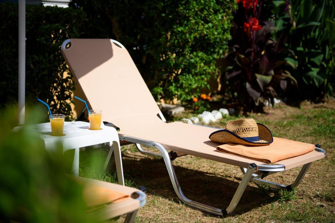 Achilleion Holiday Home Exterior photo